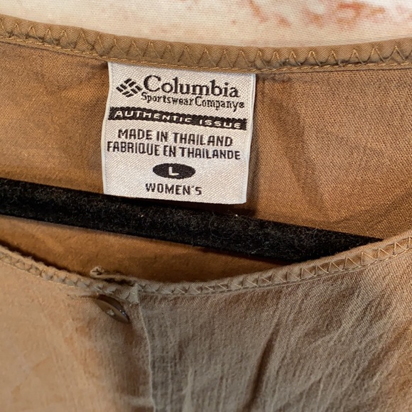 Vintage Columbia button down blouse scoop neck L - Picture 7 of 12